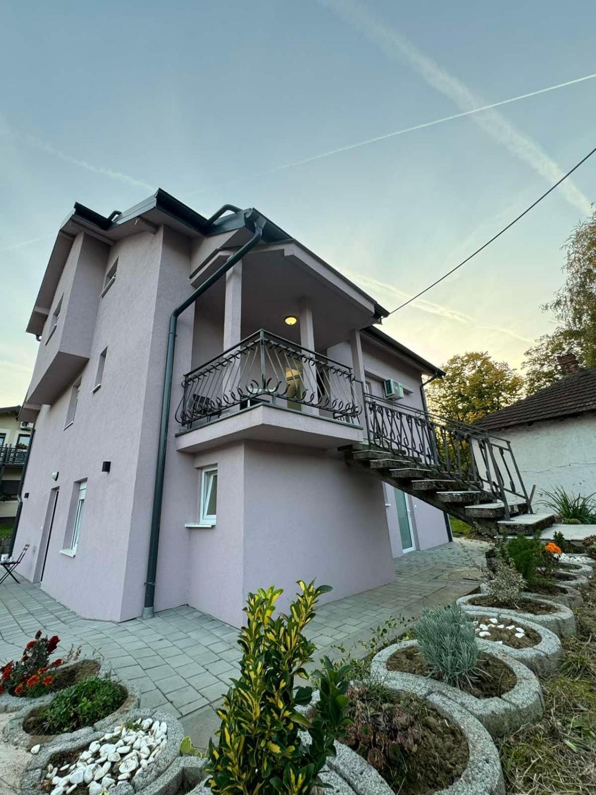 Lela * Vrnjačka Banja