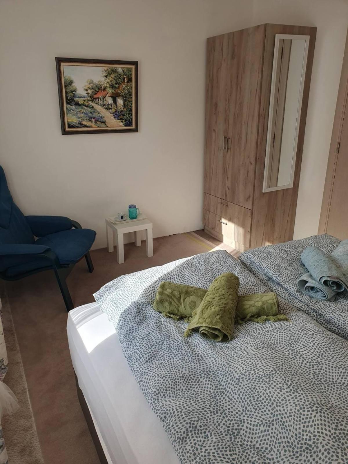 Lela Apartment
