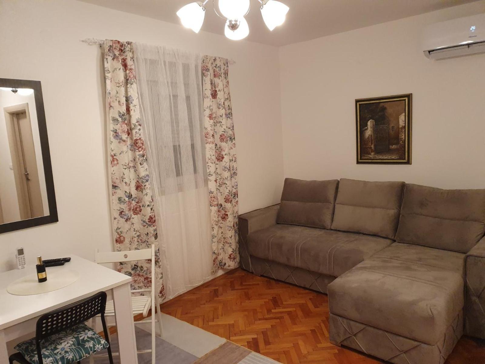 Apartment Lela